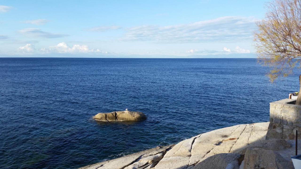 Appartamenti - Villa Mare Pomonte Exterior foto