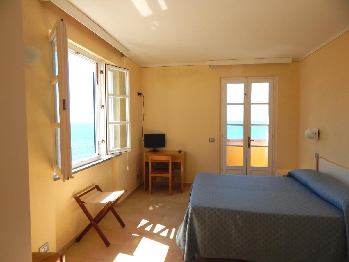Appartamenti - Villa Mare Pomonte Exterior foto